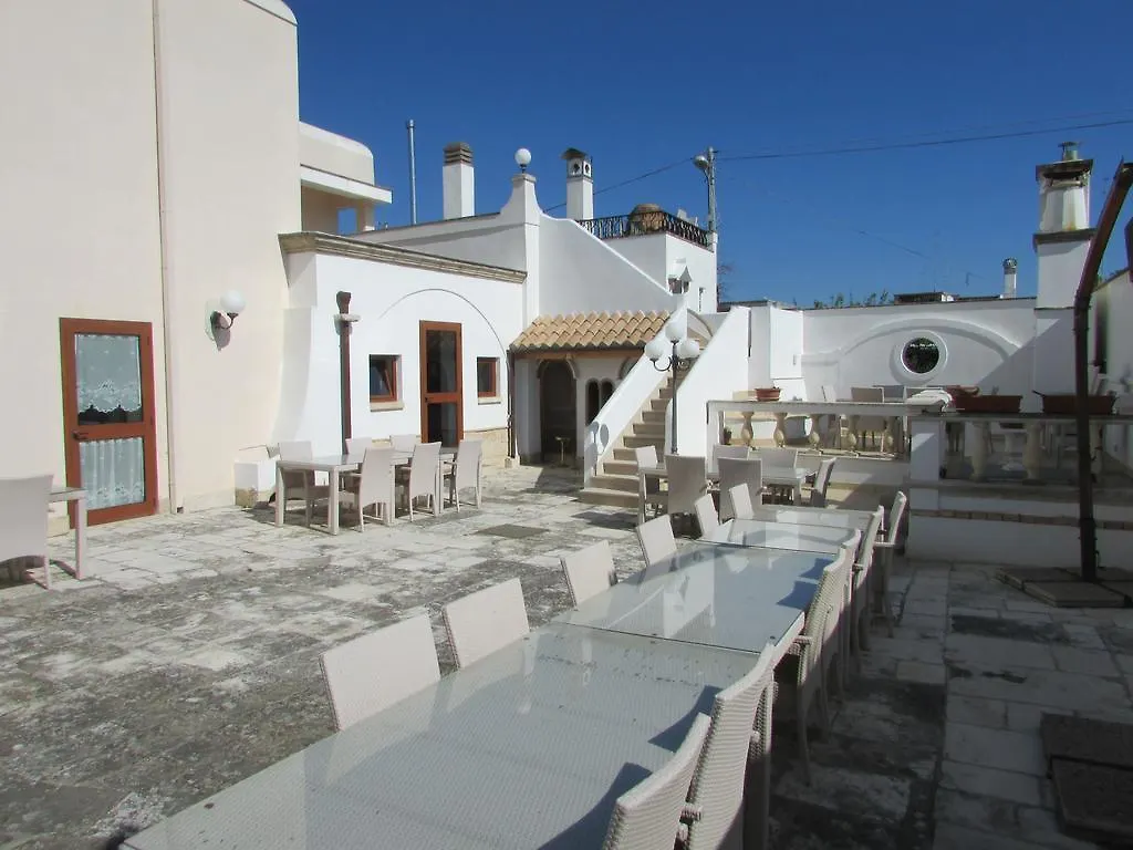 Masseria Sant'Anna Bari 4*,  Italia