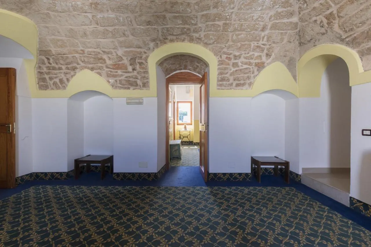 Masseria Sant'Anna Бари